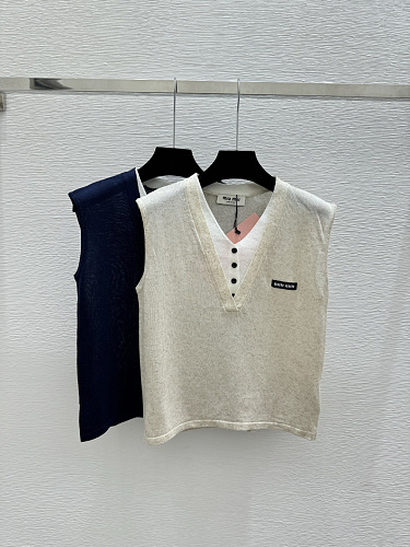 Sweater from Scarlettluxury