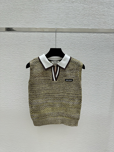 Sweater from Scarlettluxury