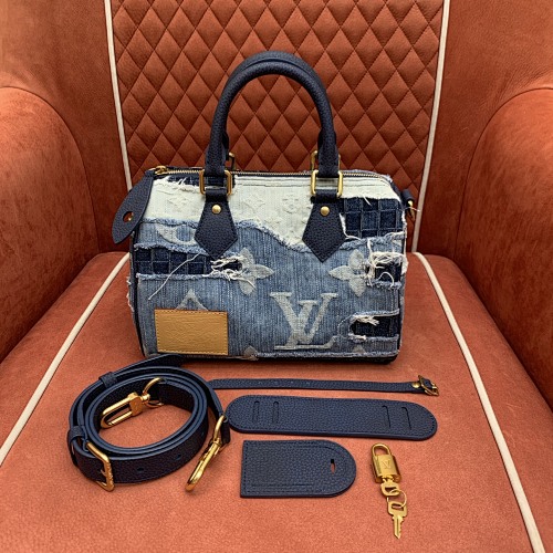 Louis Vuitton crossbody bag