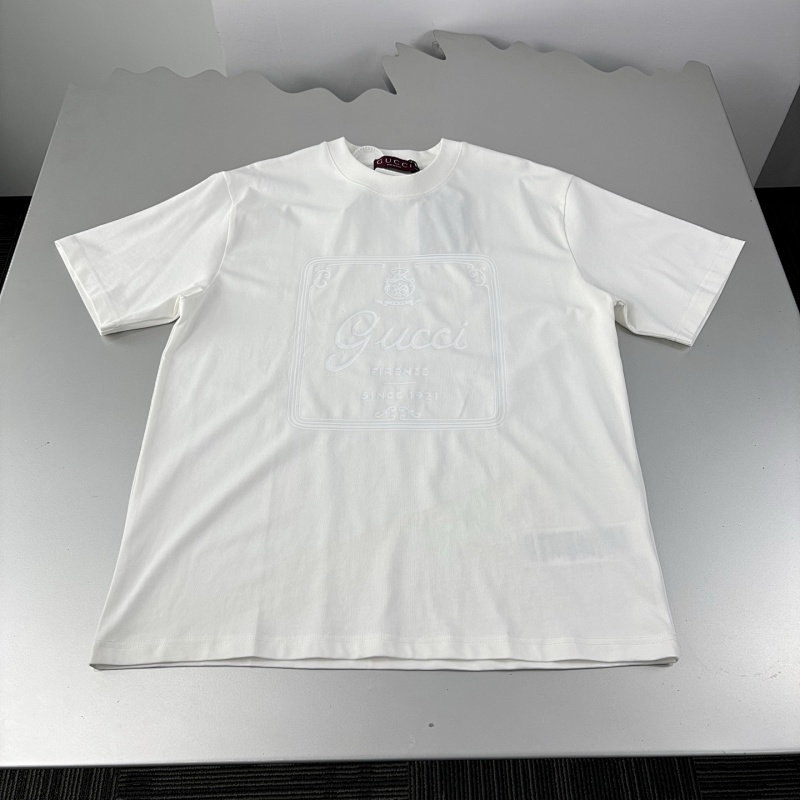 Tee from Scarlettluxury