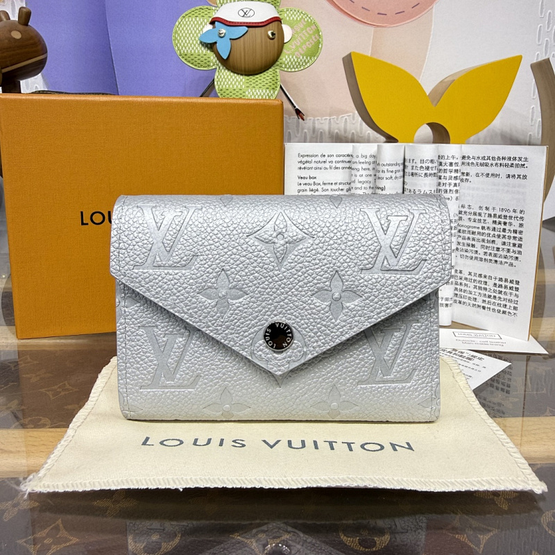 Wallet from Scarlettluxury