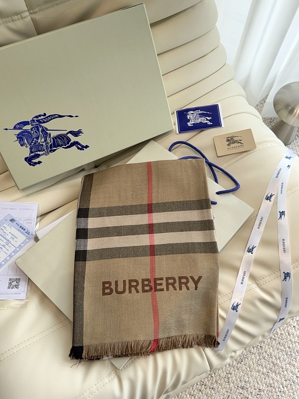 Scarf from Scarlettluxury