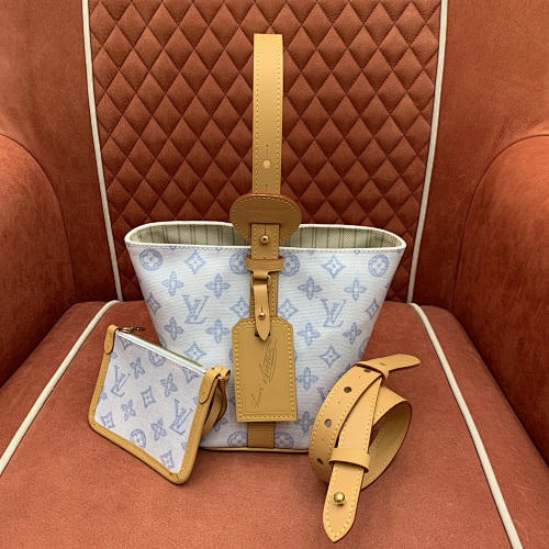 Louis Vuitton crossbody bag