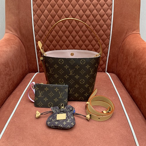 Louis Vuitton crossbody bag