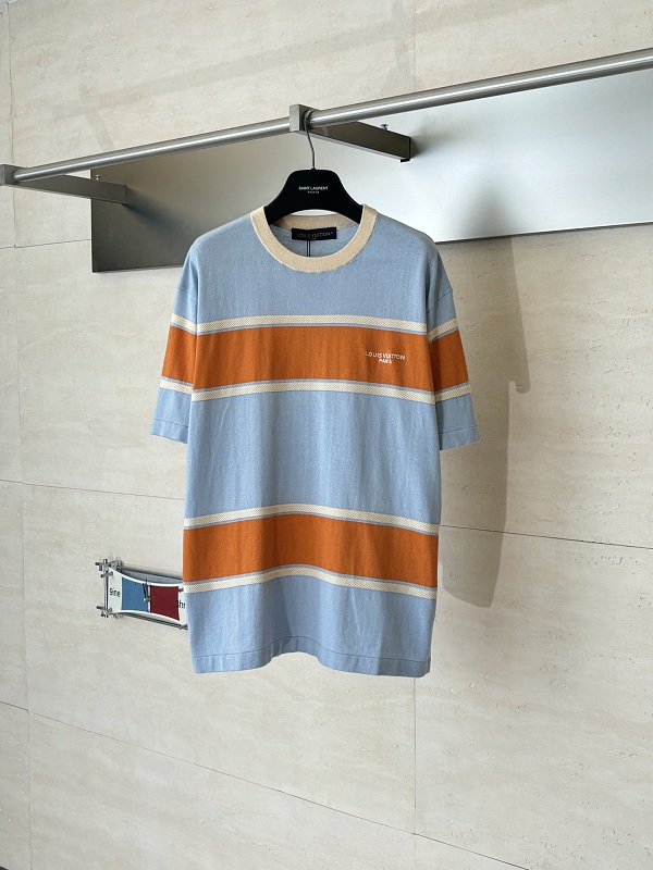 Sweater from Scarlettluxury