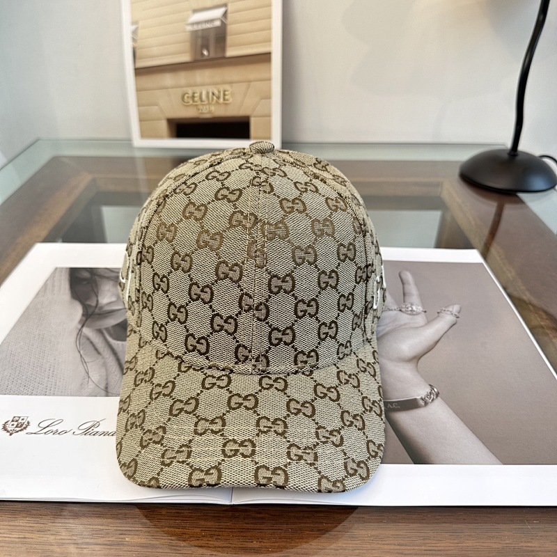 Hat from Scarlettluxury