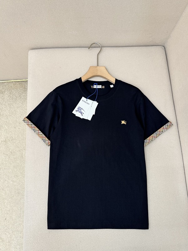 Tee from Scarlettluxury