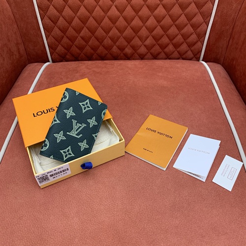 Louis Vuitton card holder