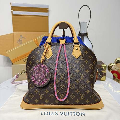 Louis Vuitton bag