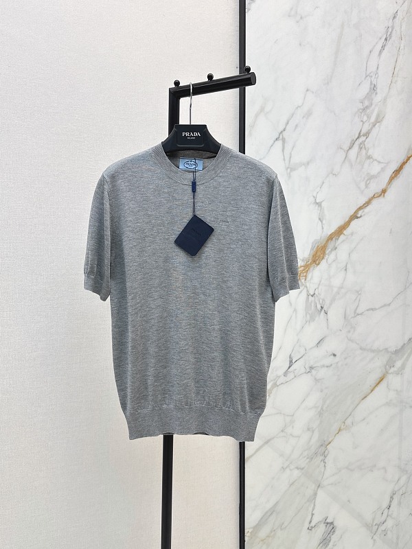 Sweater from Scarlettluxury