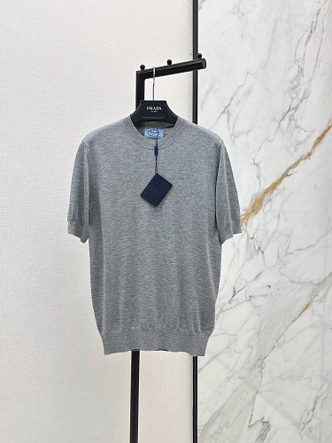 Sweater from Scarlettluxury