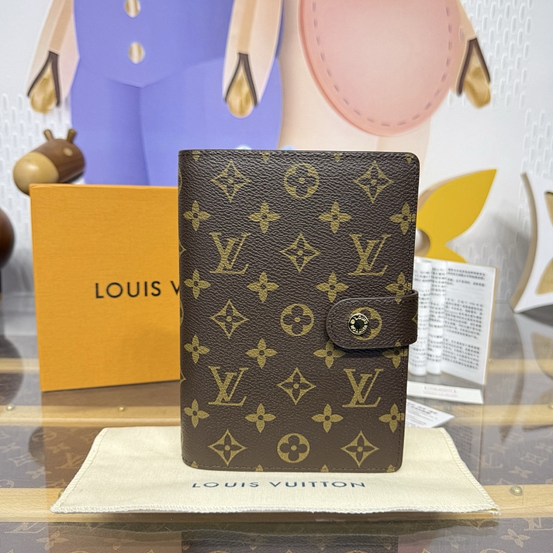 Louis Vuitton card holder