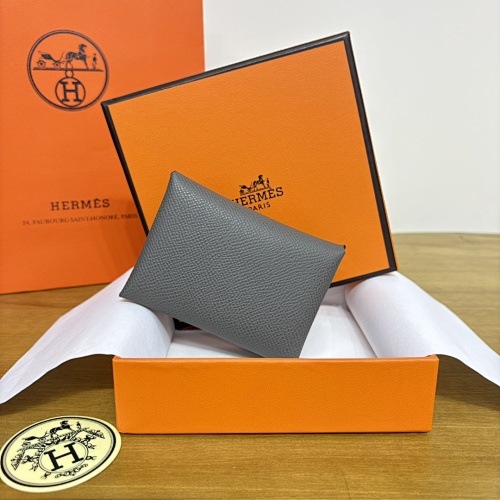 Card holder from Scarlettluxury