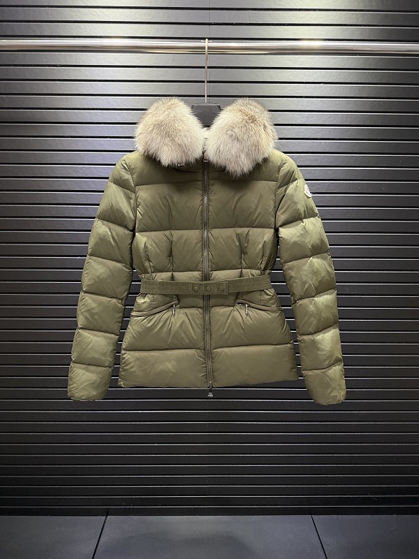 Moncler hat