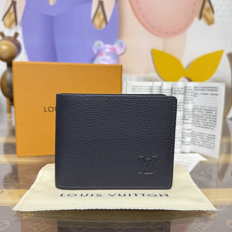 Wallet from Scarlettluxury