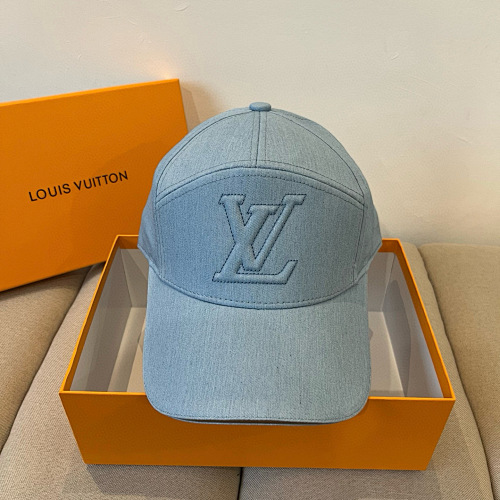 Louis Vuitton hat