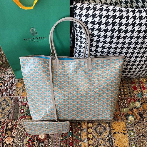 Goyard tote bag