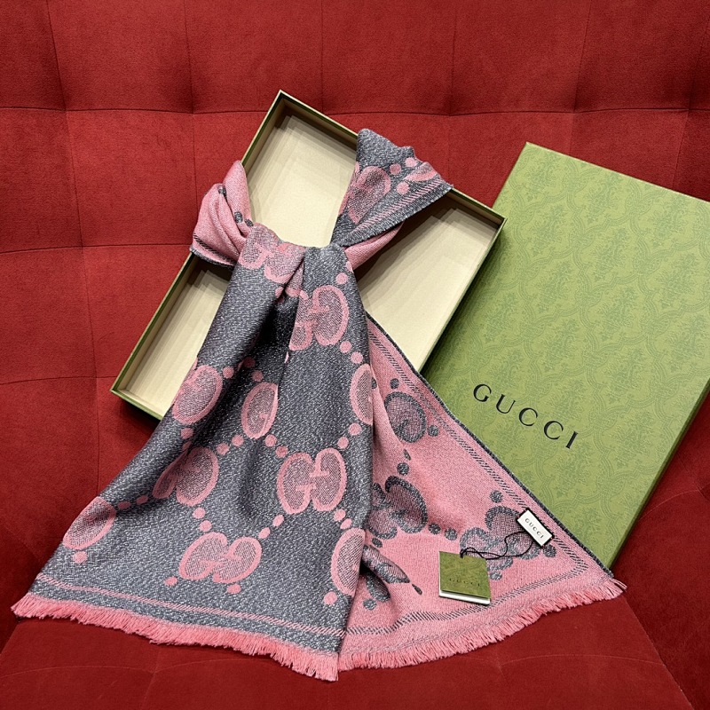 Scarf from Scarlettluxury