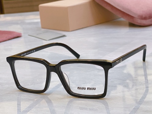 Glasses from Scarlettluxury