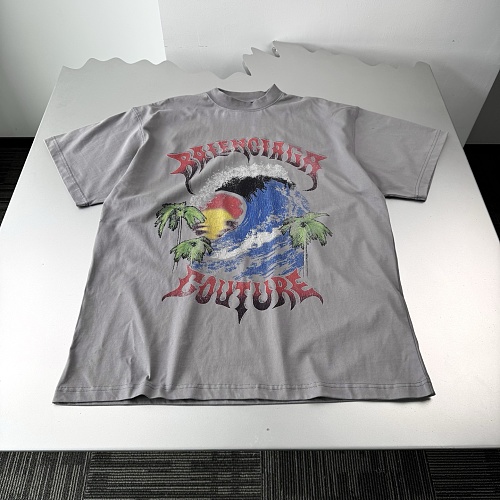 Tee from Scarlettluxury