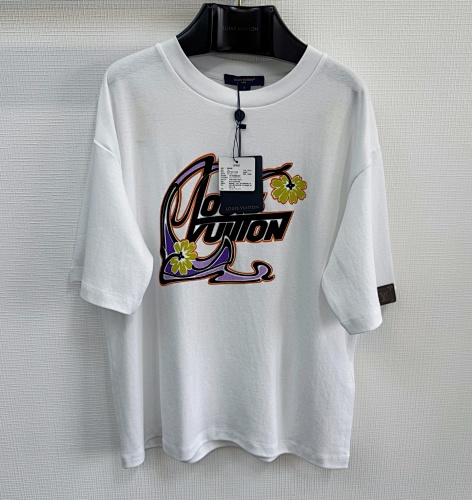 Louis Vuitton tee
