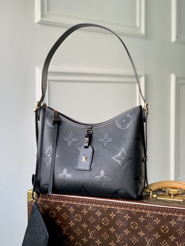 Louis Vuitton clutch