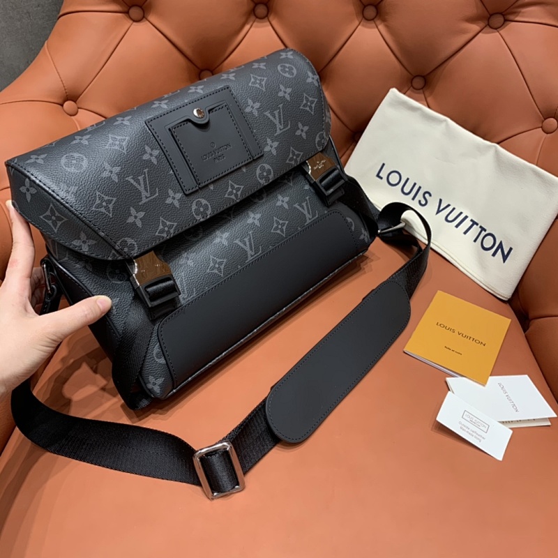 Louis Vuitton messenger bag