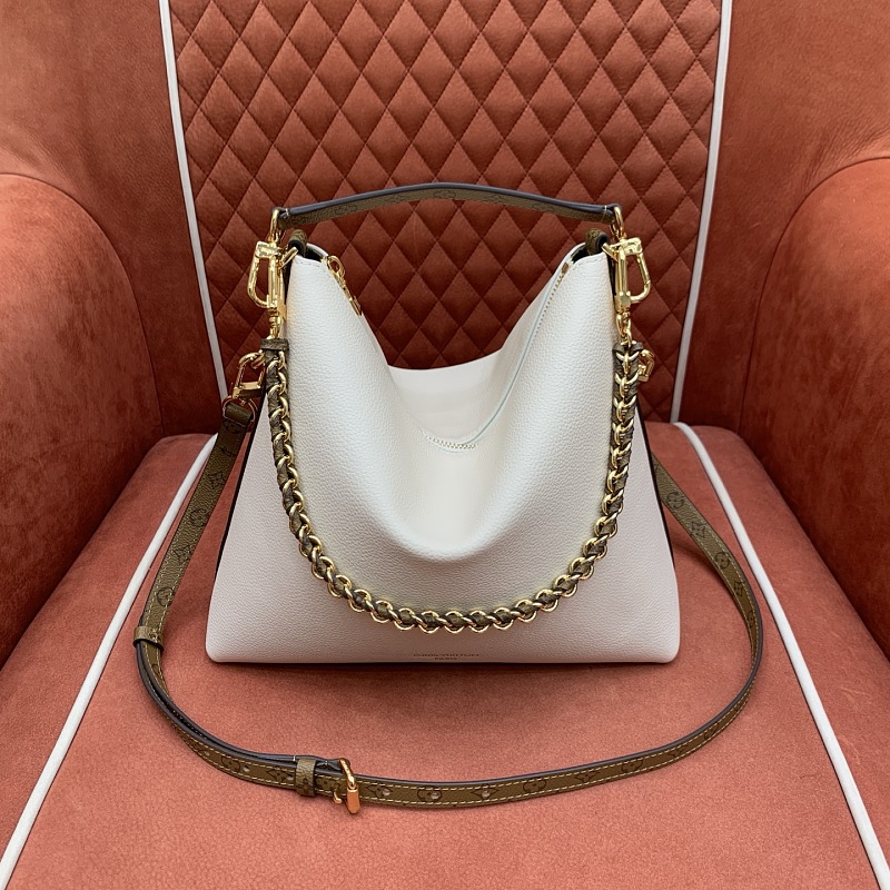 Louis Vuitton crossbody bag