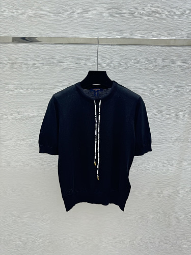 Sweater from Scarlettluxury
