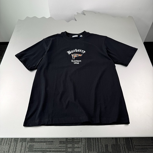 Tee from Scarlettluxury