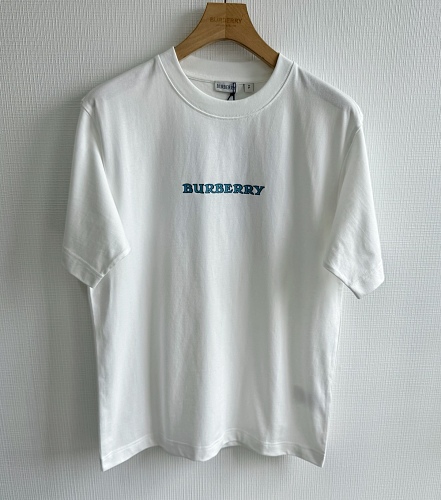 Tee from Scarlettluxury