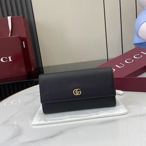Wallet from Scarlettluxury