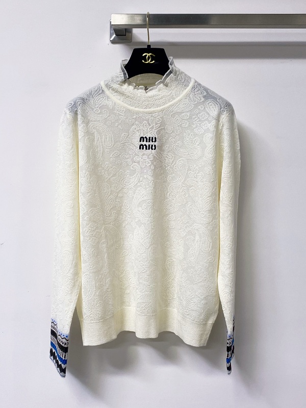 Long sleeve from Scarlettluxury