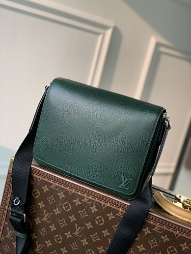 Louis Vuitton messenger bag