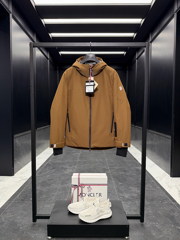 Moncler shopping bag