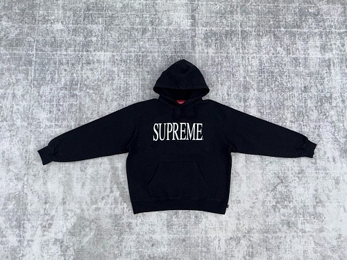 Supreme hoodie