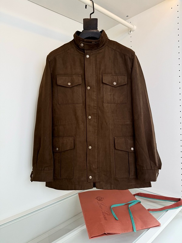 Agent QC Photos Have Color Differences Under Different Lighting And Have Resolution Discre