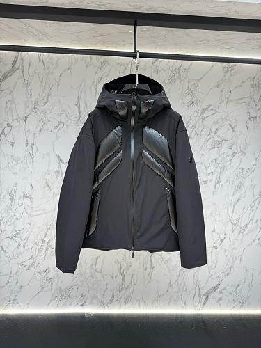 Coat Will Be Compressed During Shipping So QC Dose Not Look Full It Will Expaned When U Ge