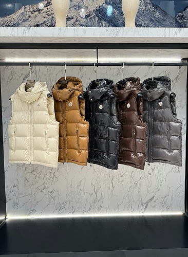 Coat Will Be Compressed During Shipping So QC Dose Not Look Full It Will Expaned When U Ge