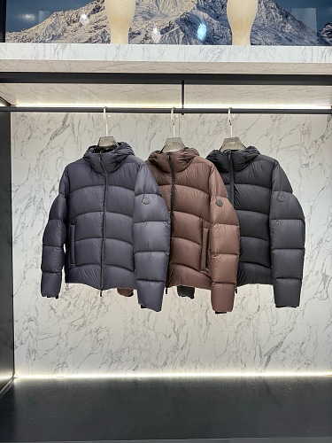 Coat Will Be Compressed During Shipping So QC Dose Not Look Full It Will Expaned When U Ge