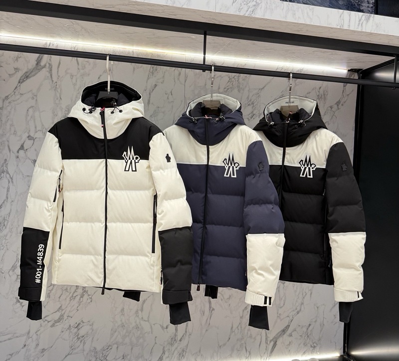 Coat Will Be Compressed During Shipping So QC Dose Not Look Full It Will Expaned When U Ge