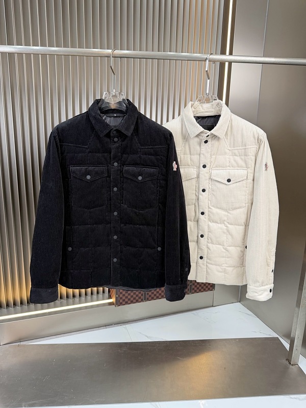 Coat Will Be Compressed During Shipping So QC Dose Not Look Full It Will Expaned When U Ge