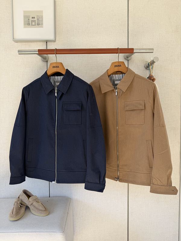 Agent QC Photos Have Color Differences Under Different Lighting And Have Resolution Discre