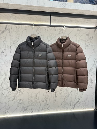 Coat Will Be Compressed During Shipping So QC Dose Not Look Full It Will Expaned When U Ge