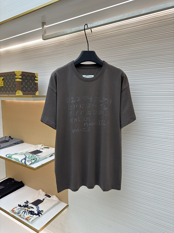 Agent QC Photos Have Color Differences Under Different Lighting And There Are Resolution D