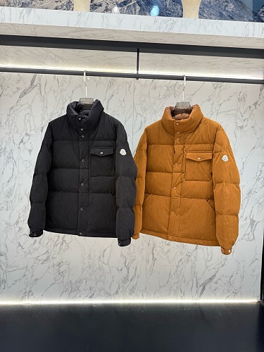 Coat Will Be Compressed During Shipping So QC Dose Not Look Full It Will Expaned When U Ge