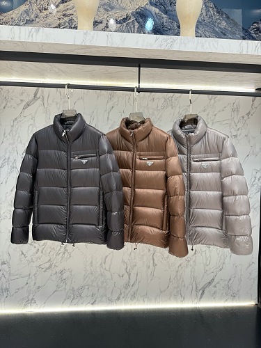 Coat Will Be Compressed During Shipping So QC Dose Not Look Full It Will Expaned When U Ge