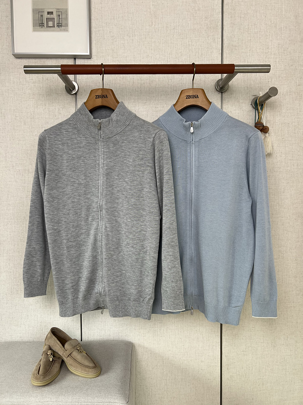 Agent QC Photos Have Color Differences Under Different Lighting And Have Resolution Discre