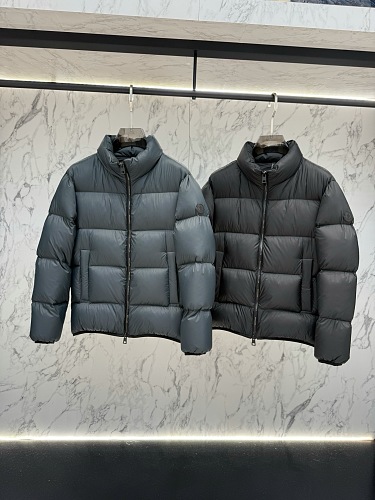 Coat Will Be Compressed During Shipping So QC Dose Not Look Full It Will Expaned When U Ge