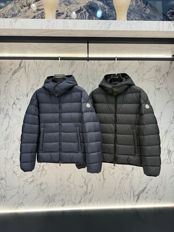 Coat Will Be Compressed During Shipping So QC Dose Not Look Full It Will Expaned When U Ge